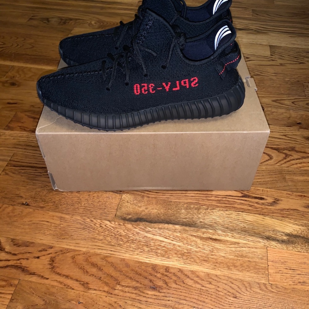 Yeezy 350 boost bred V2